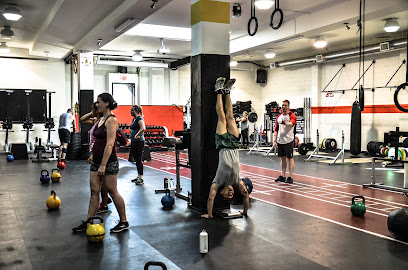 Dynasty Gym/CrossFit Palace, Vancouver
