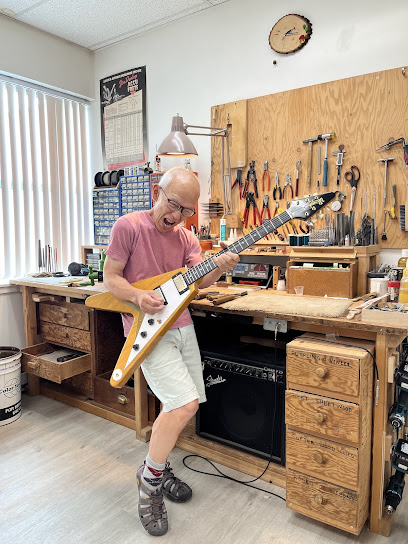 Shuriya Guitarcraft, Vancouver