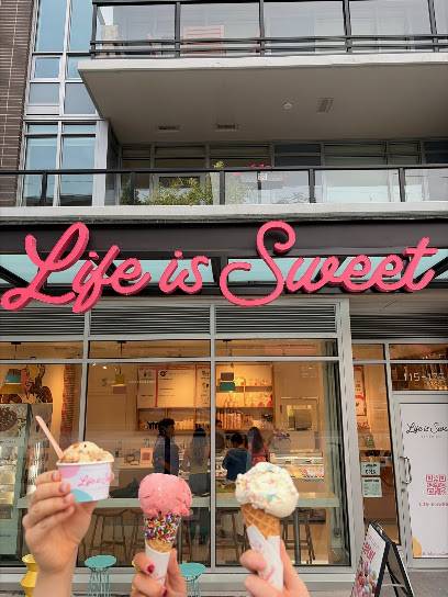 Life Is Sweet Confections, Vancouver
