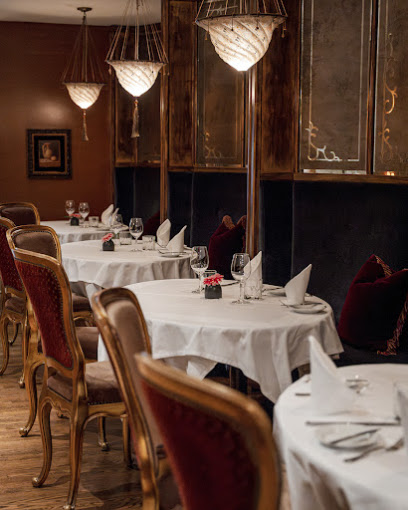 Bacchus Restaurant & Lounge, Vancouver