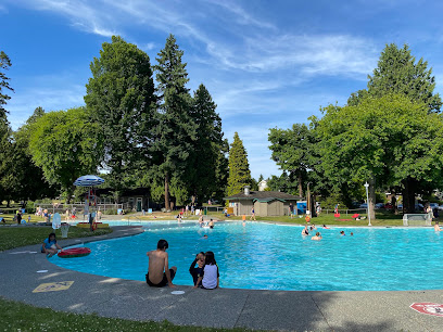 Maple Grove Pool, Vancouver