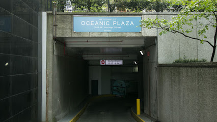 clicknpark Lot - Oceanic Plaza, Vancouver