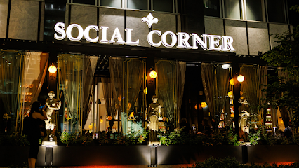 SOCIAL CORNER COAL HARBOUR, Vancouver