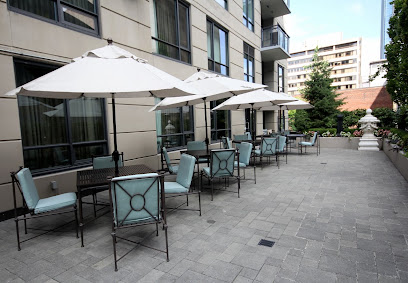 L'Hermitage Vancouver