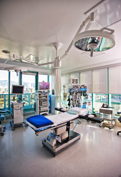 Clearpoint Health Network - False Creek Healthcare Centre, Vancouver