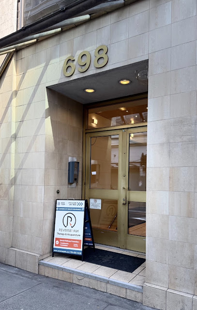 Reversepain Therapy & Acupuncture, Functional Rehabilitation - Brian Jang, Vancouver